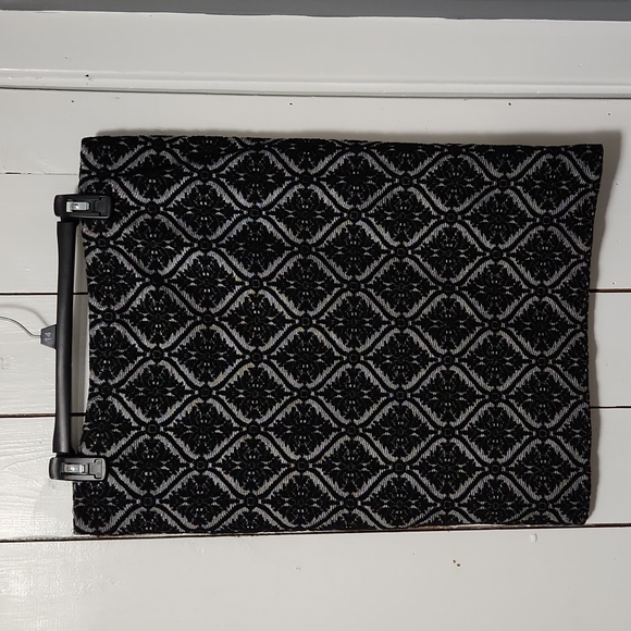 💜Apt. 9 skirt - Picture 2 of 10